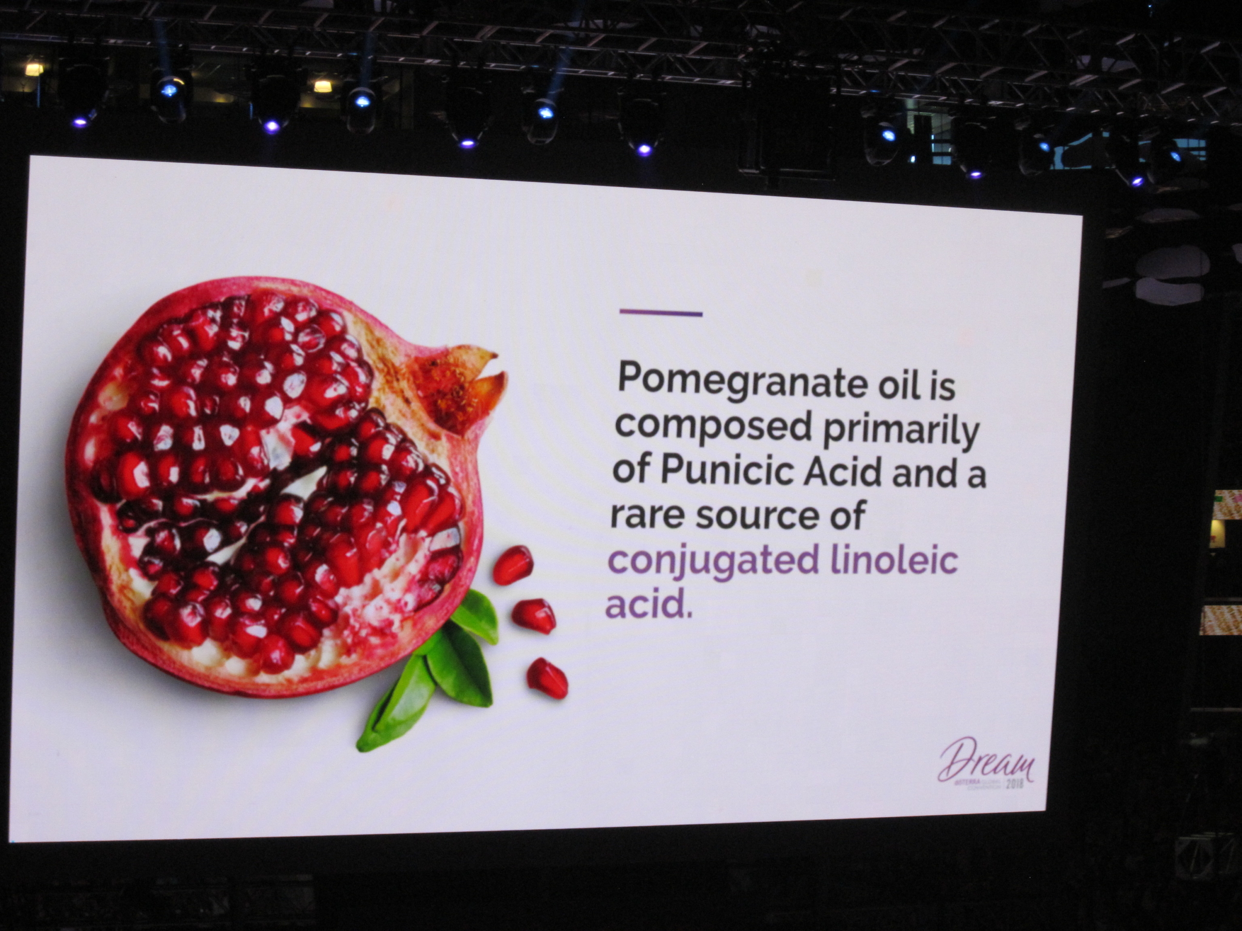 Oils Pomegranate Punicic Acid Yarrow Pom Supplement Ingestible